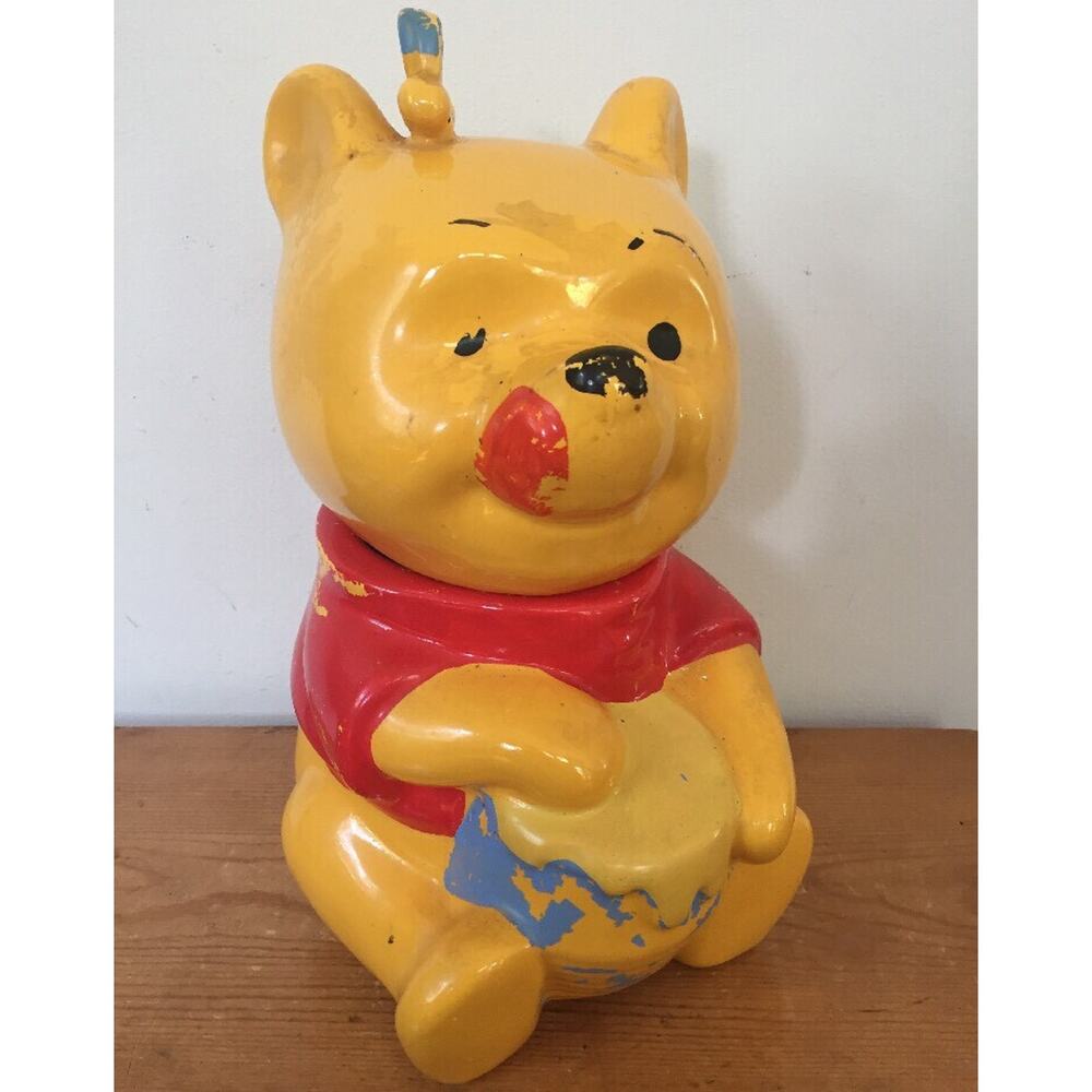 Vintage 1970s Walt Disney Winnie The Pooh Bear With Honey Pot Ceramic Cookie Jar